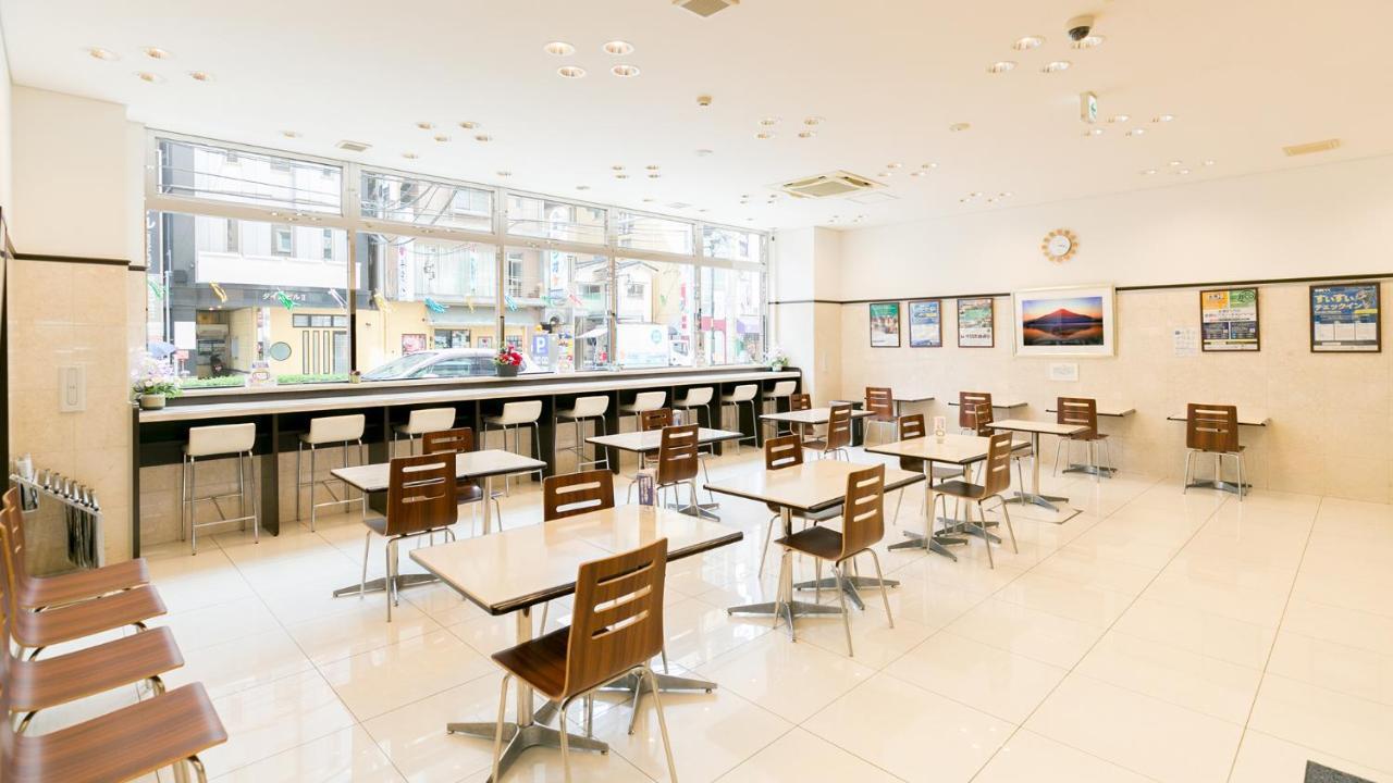 Toyoko Inn Kagoshima Chuo Eki Nishi Guchi Buitenkant foto
