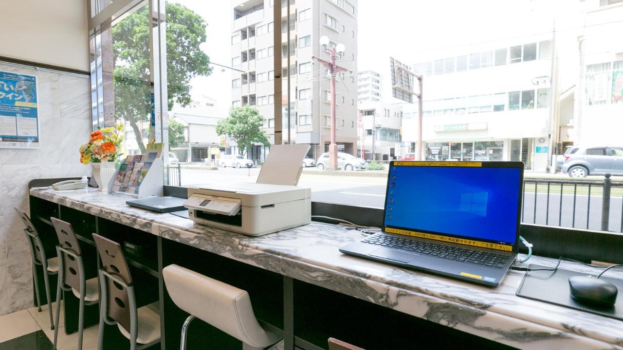 Toyoko Inn Kagoshima Chuo Eki Nishi Guchi Buitenkant foto