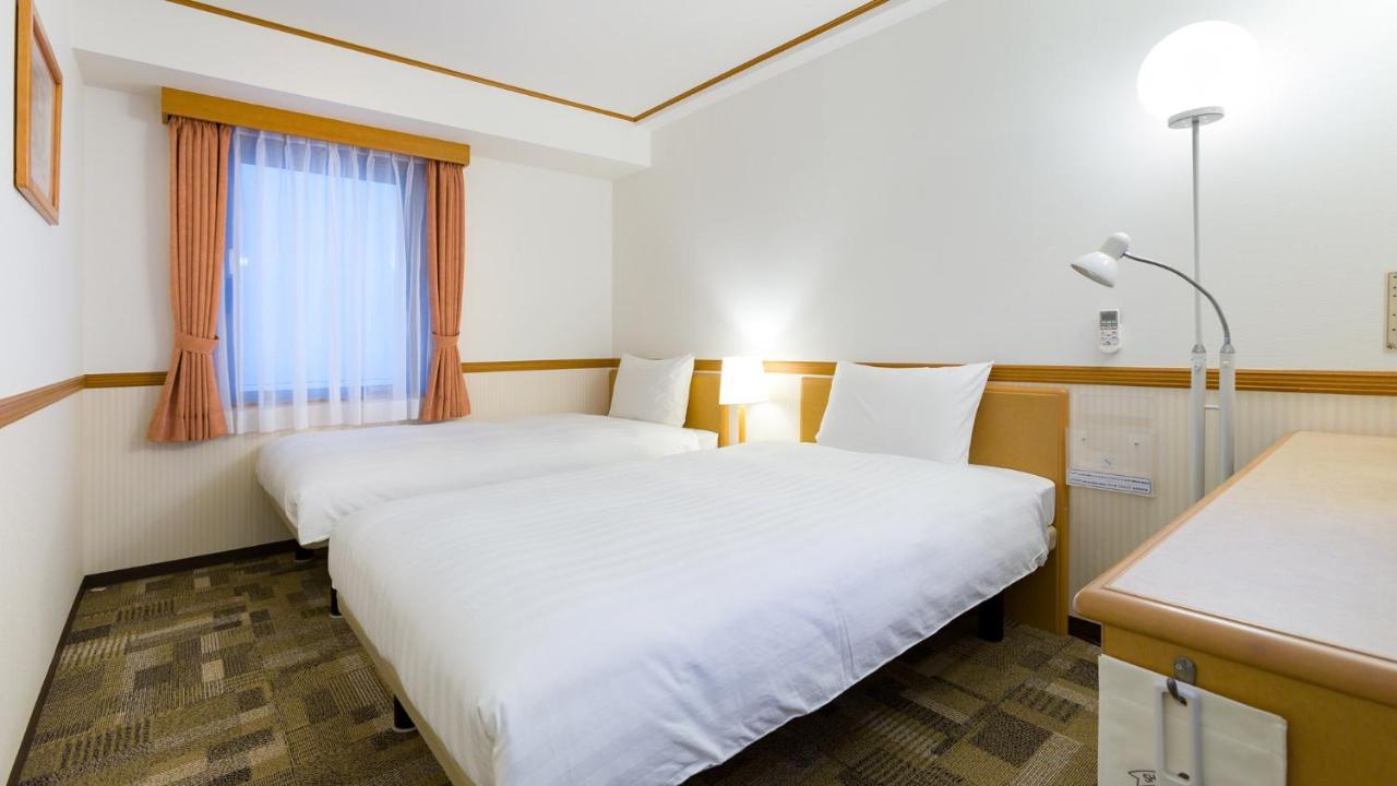Toyoko Inn Kagoshima Chuo Eki Nishi Guchi Buitenkant foto