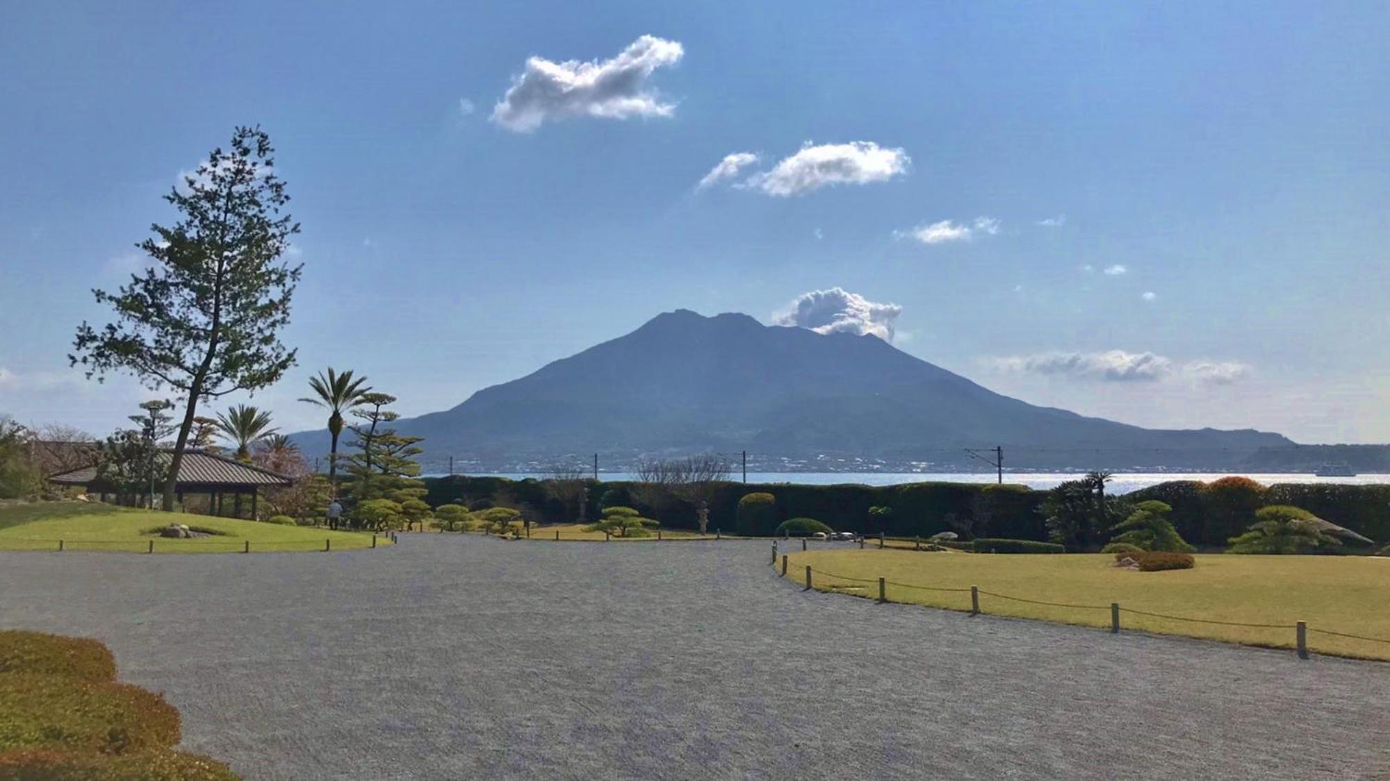Toyoko Inn Kagoshima Chuo Eki Nishi Guchi Buitenkant foto